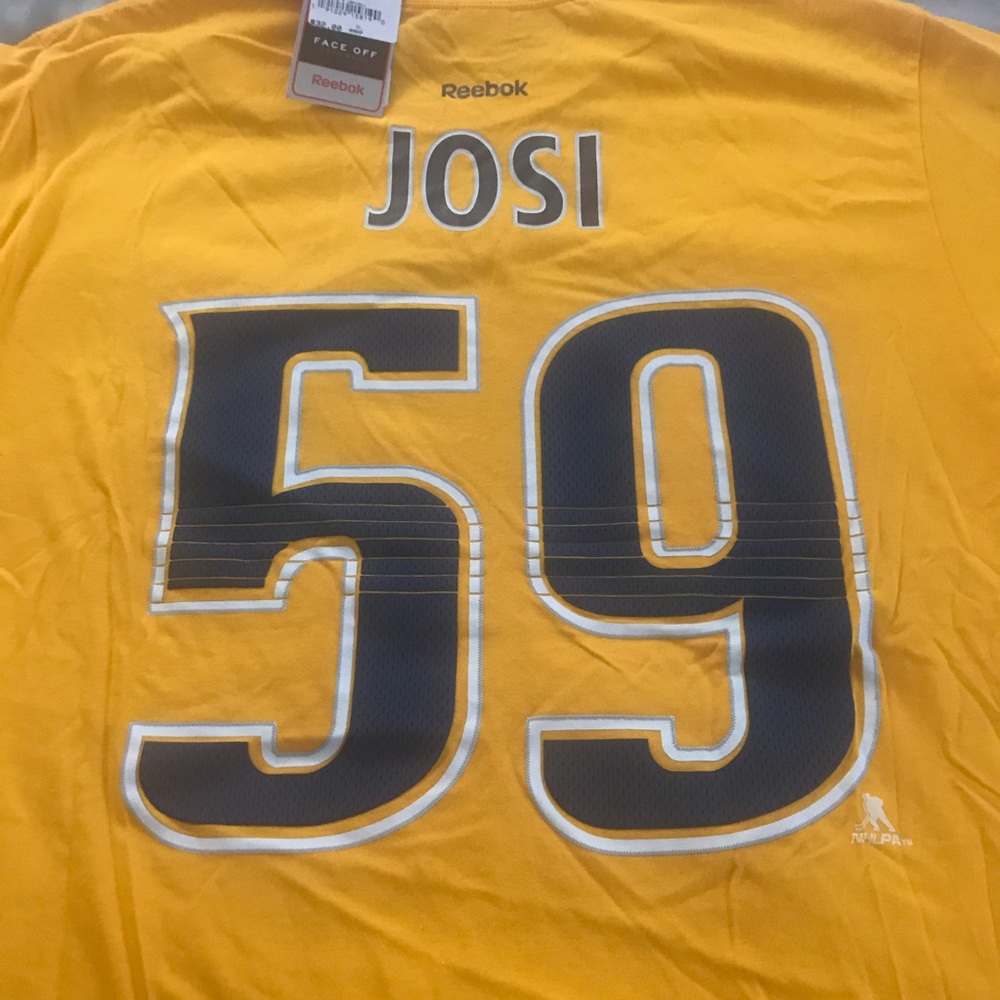 *NWT* Roman Josi Tee